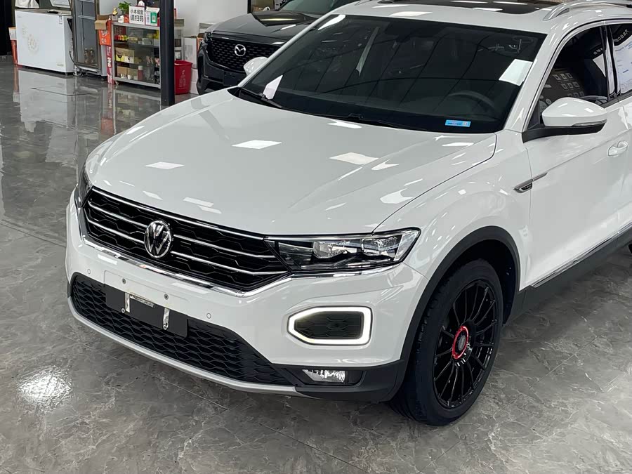 Volkswagen T-Roc 2021 — фото 18