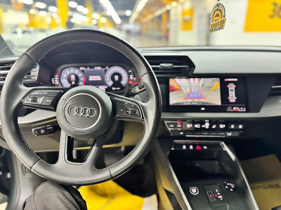 Audi A3 2022 — фото 12