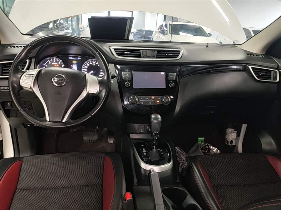 Nissan Qashqai 2017 — фото 10