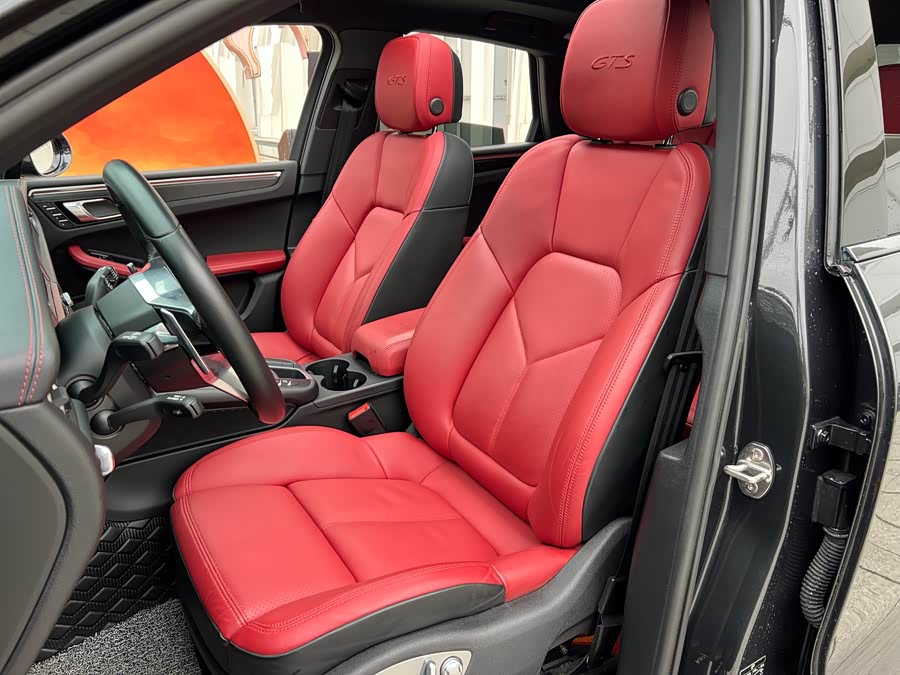 Porsche Macan 2020 — фото 24