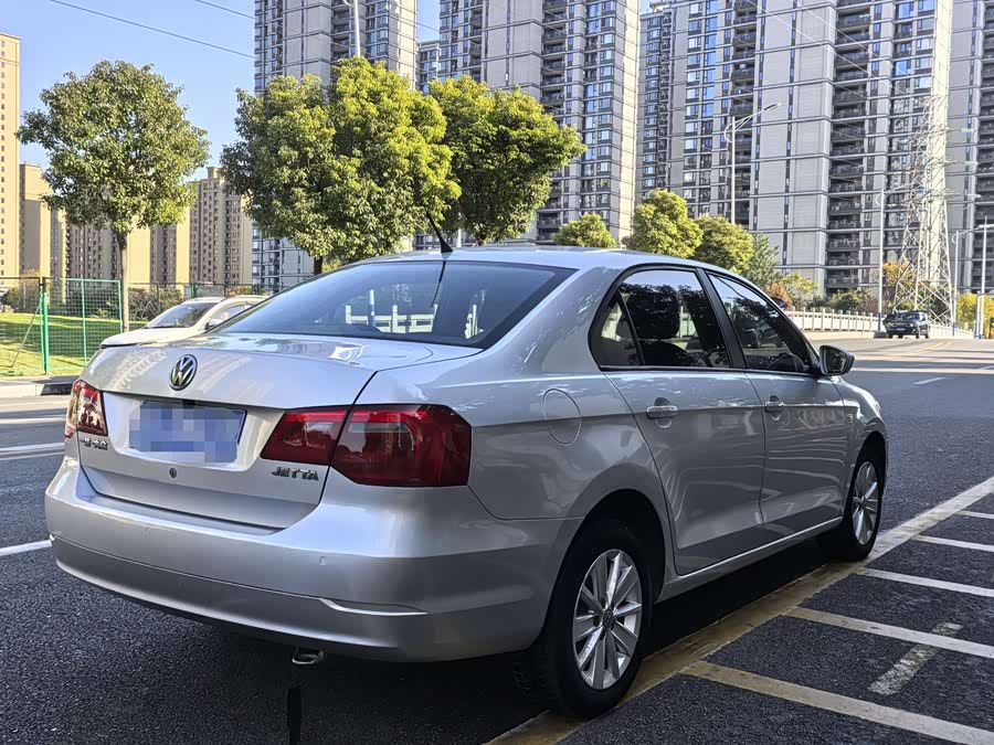Volkswagen Jetta 2015