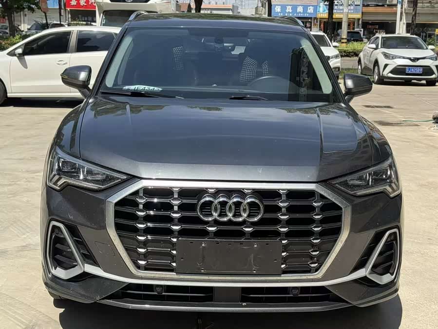 Audi Q3 2022