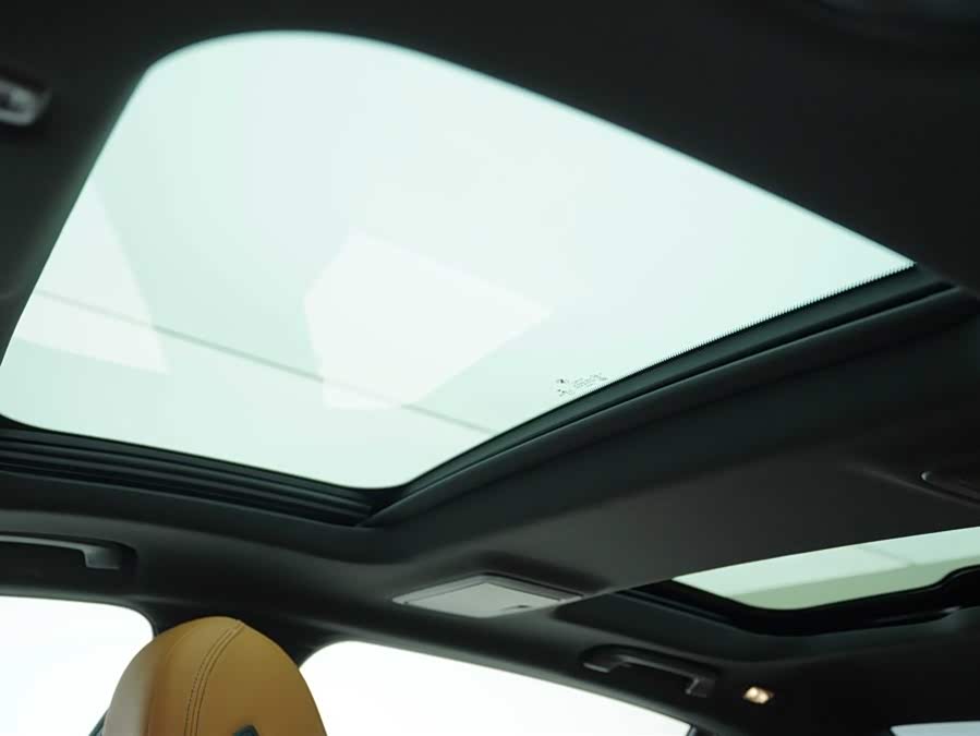 BMW 5 Series 2021 — фото 12