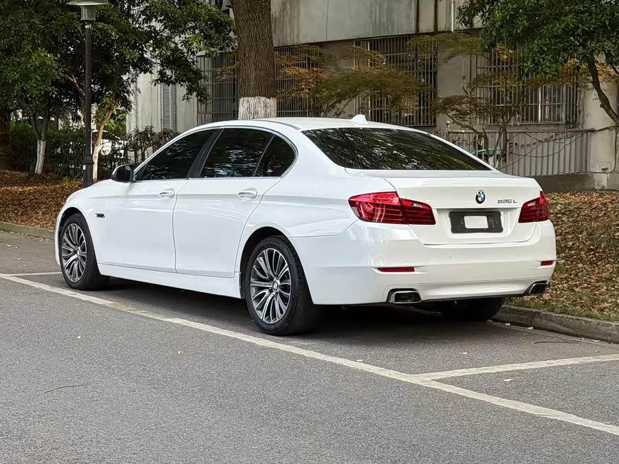 BMW 5 Series 2015