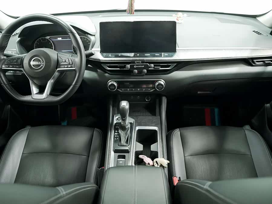 Nissan Teana 2022