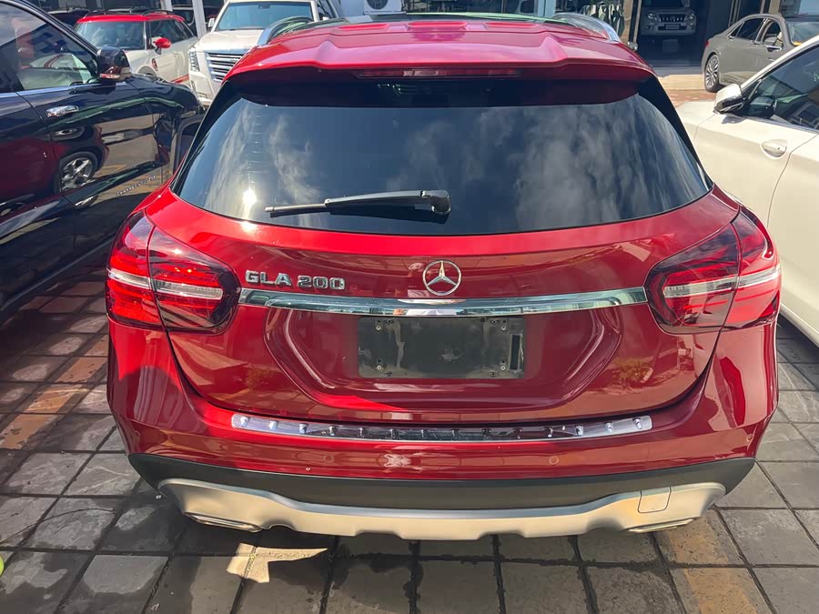 Mercedes-Benz GLA 2017