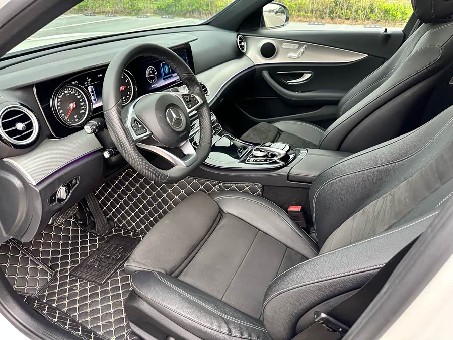 Mercedes-Benz E-Class 2018 — фото 11