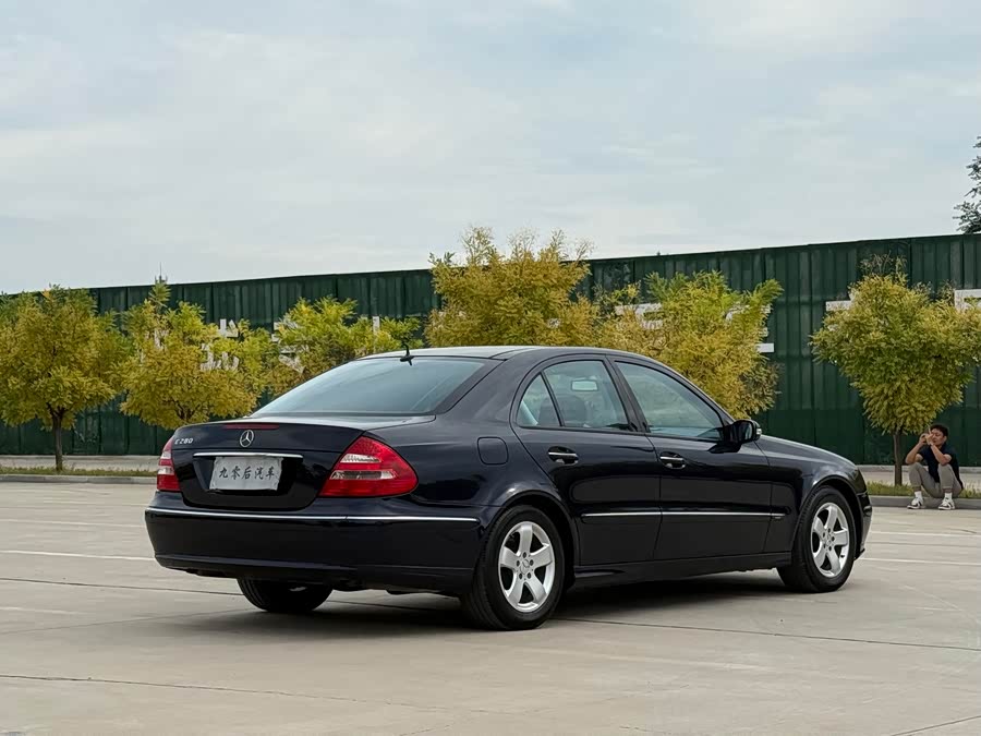 Mercedes-Benz E-Class 2007