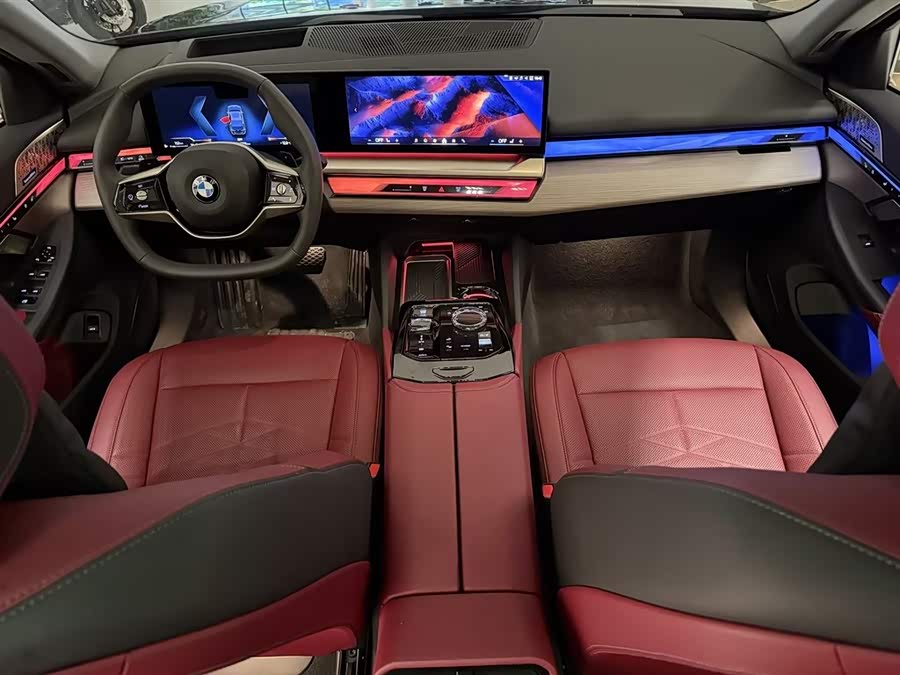 BMW 5 Series 2024