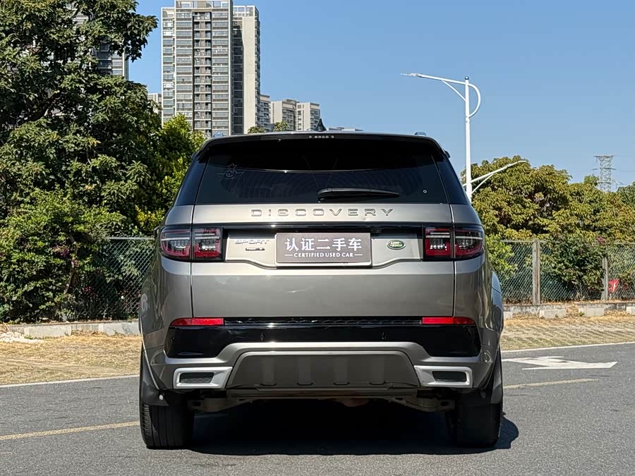 Land Rover Discovery Sport 2021
