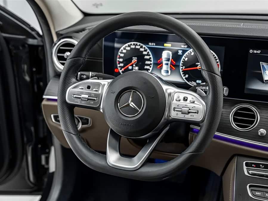 Mercedes-Benz E-Class 2020 — фото 28