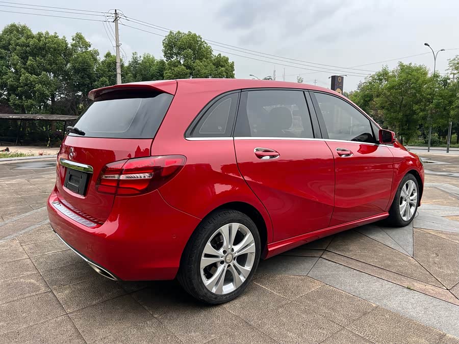 Mercedes-Benz B-Class 2015