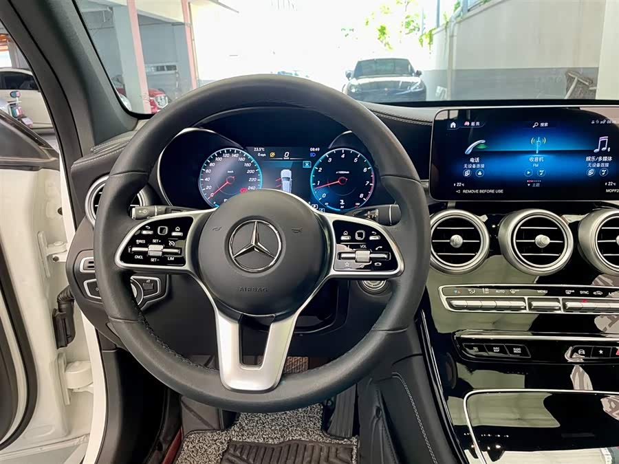 Mercedes-Benz GLC 2021 — фото 14