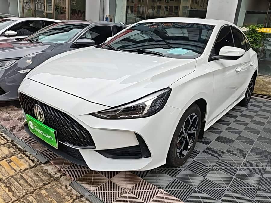 MG MG5 2021