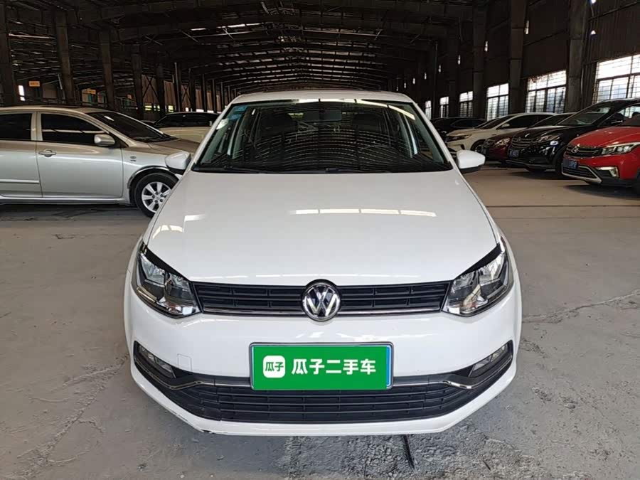 Volkswagen Polo 2016