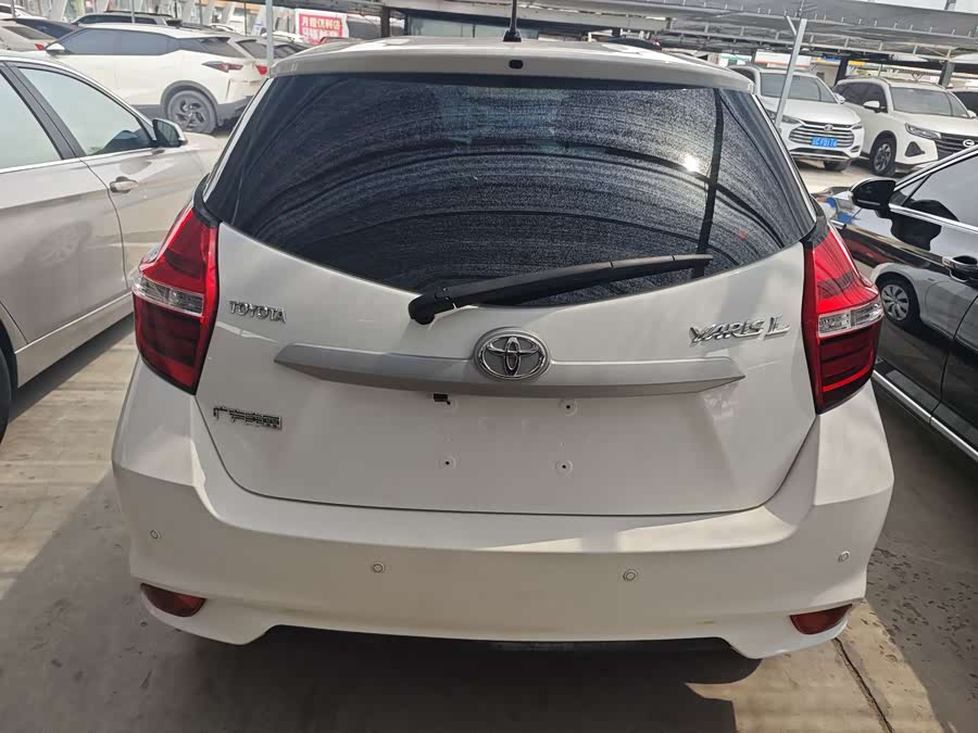 Toyota Yaris L 2016