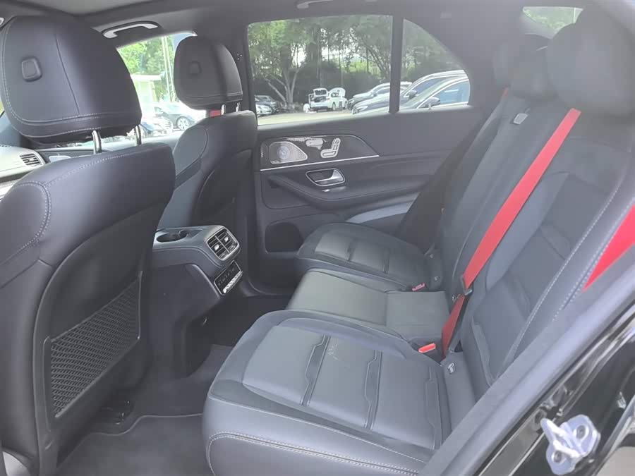 Mercedes-Benz GLE AMG 2025 — фото 13