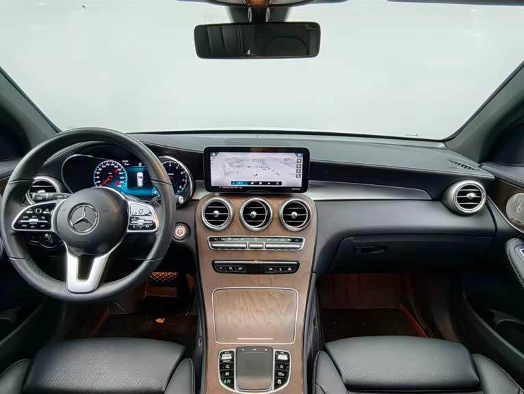 Mercedes-Benz GLC 2022 — фото 10