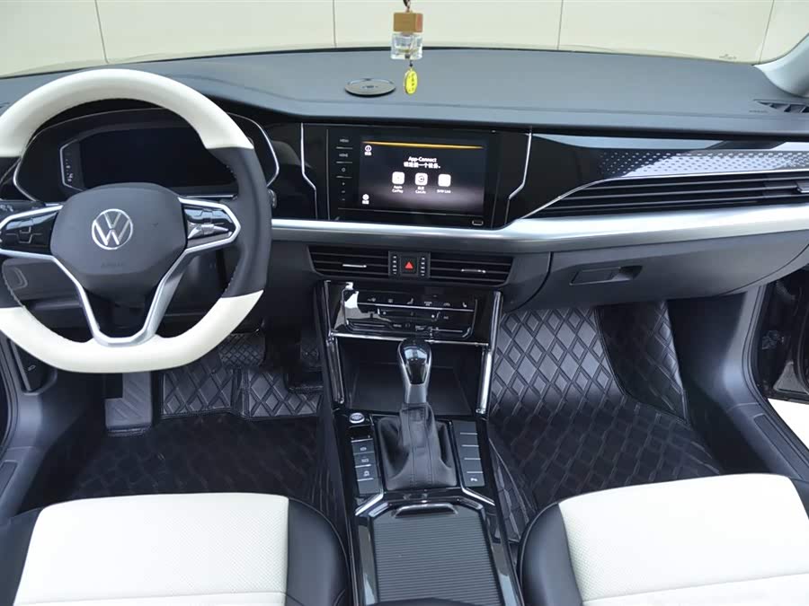 Volkswagen Passat 2023