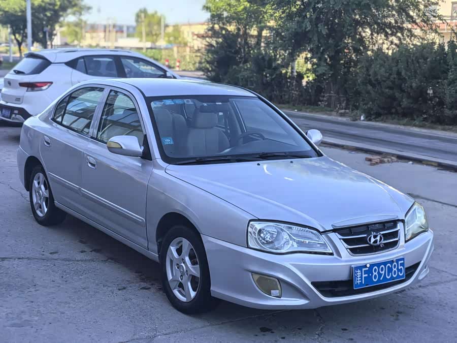 Hyundai Elantra 2011