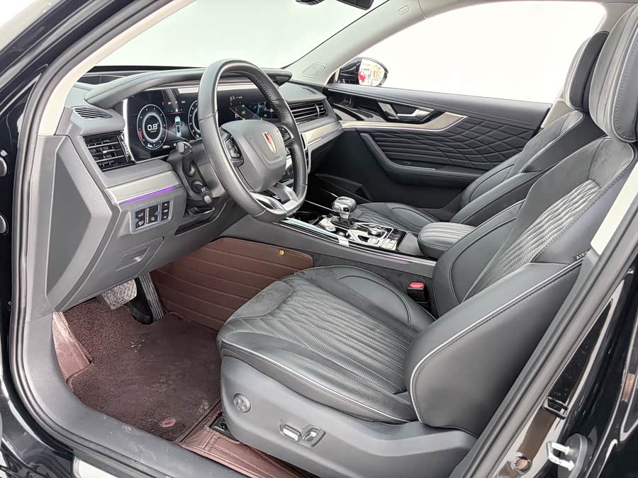 Hongqi HS5 2022