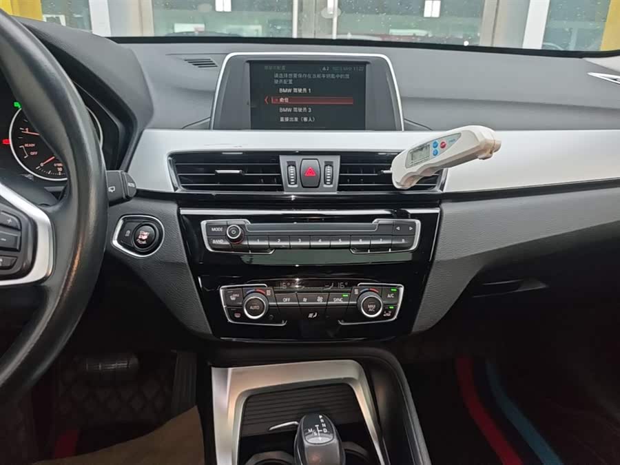 BMW X1 2018 — фото 13