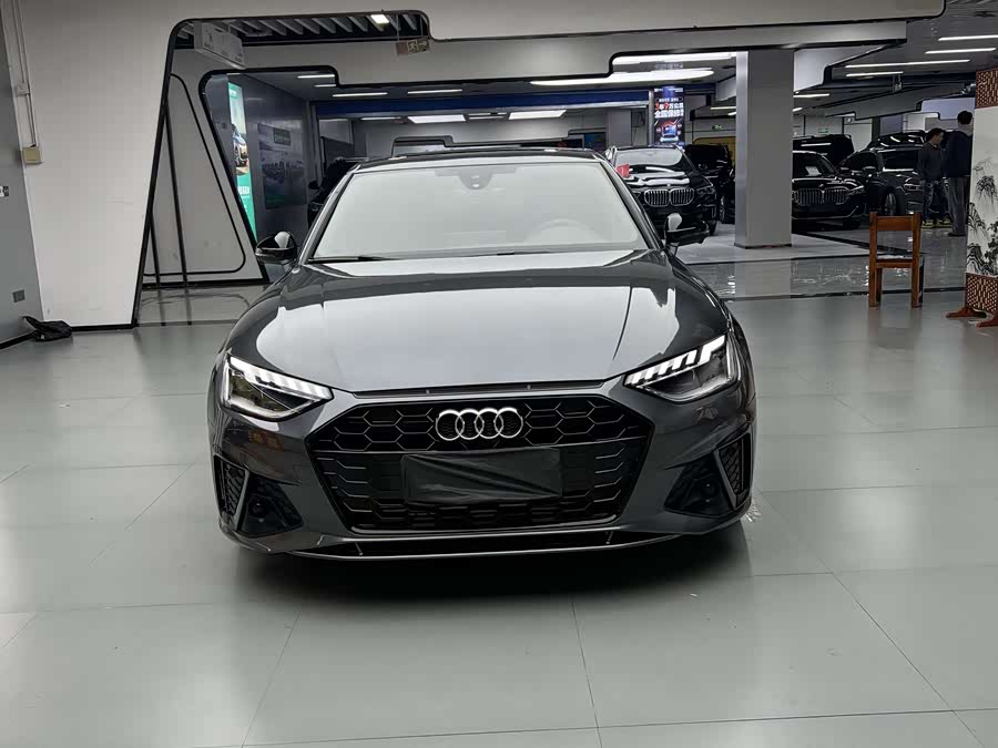 Audi A4L 2023