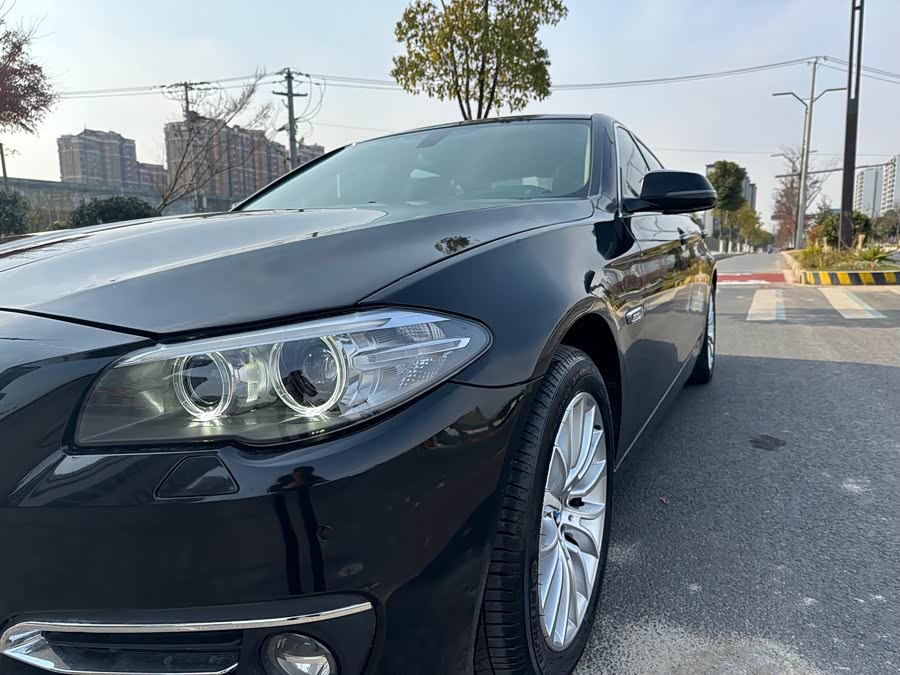 BMW 5 Series 2014 — фото 12
