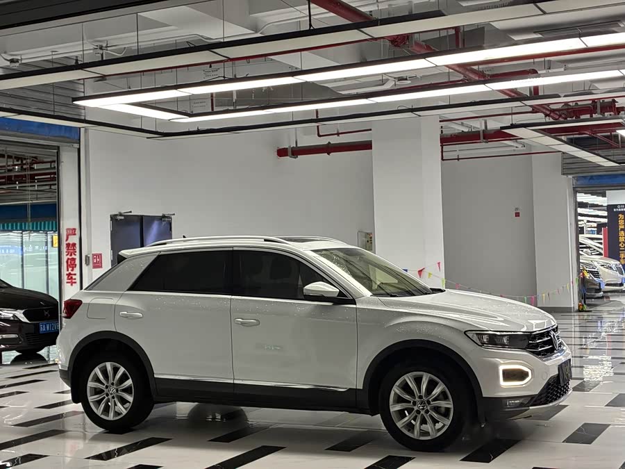 Volkswagen T-Roc 2021