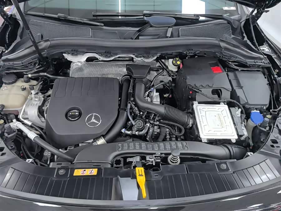 Mercedes-Benz GLA 2020 — фото 19