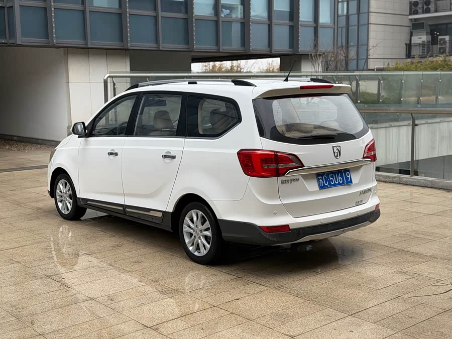 Baojun 730 2016