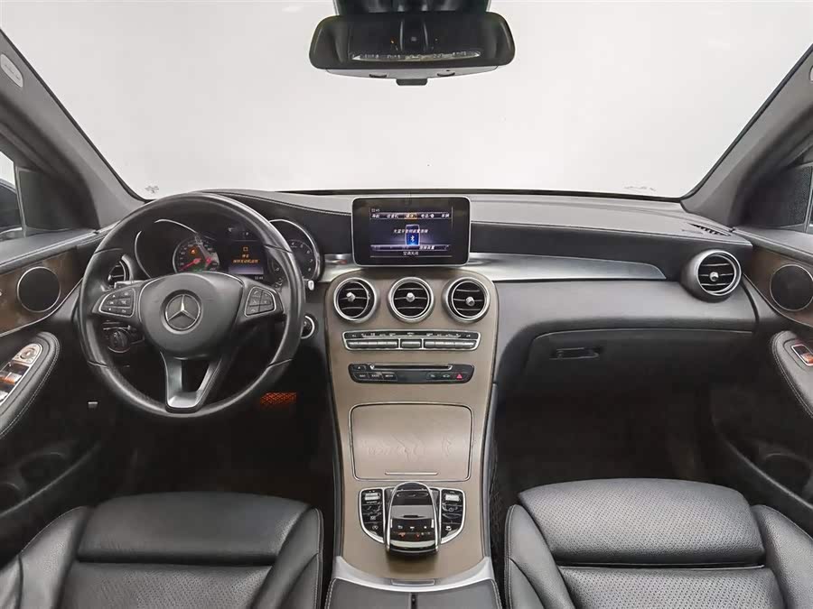Mercedes-Benz GLC 2019