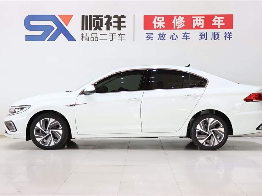 Volkswagen Bora 2023