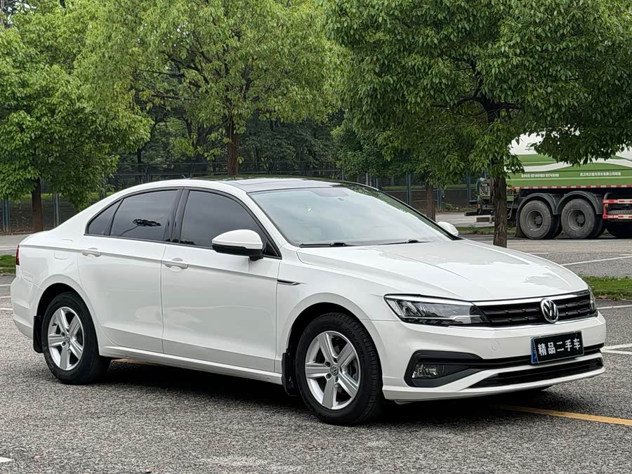 Volkswagen Lamando 2021