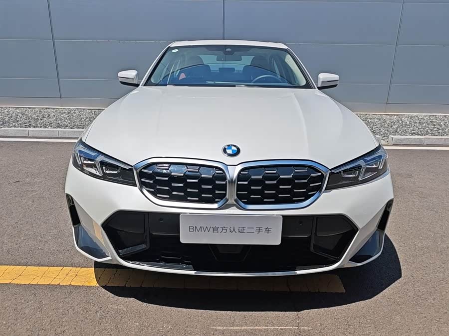 BMW 3 Series 2025