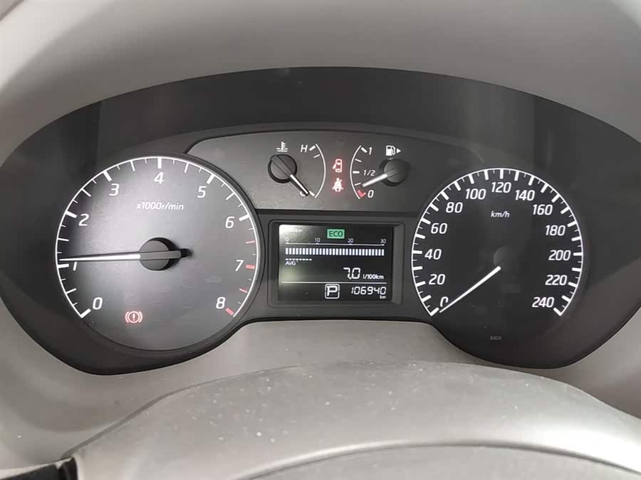 Nissan Sylphy 2014 — фото 12