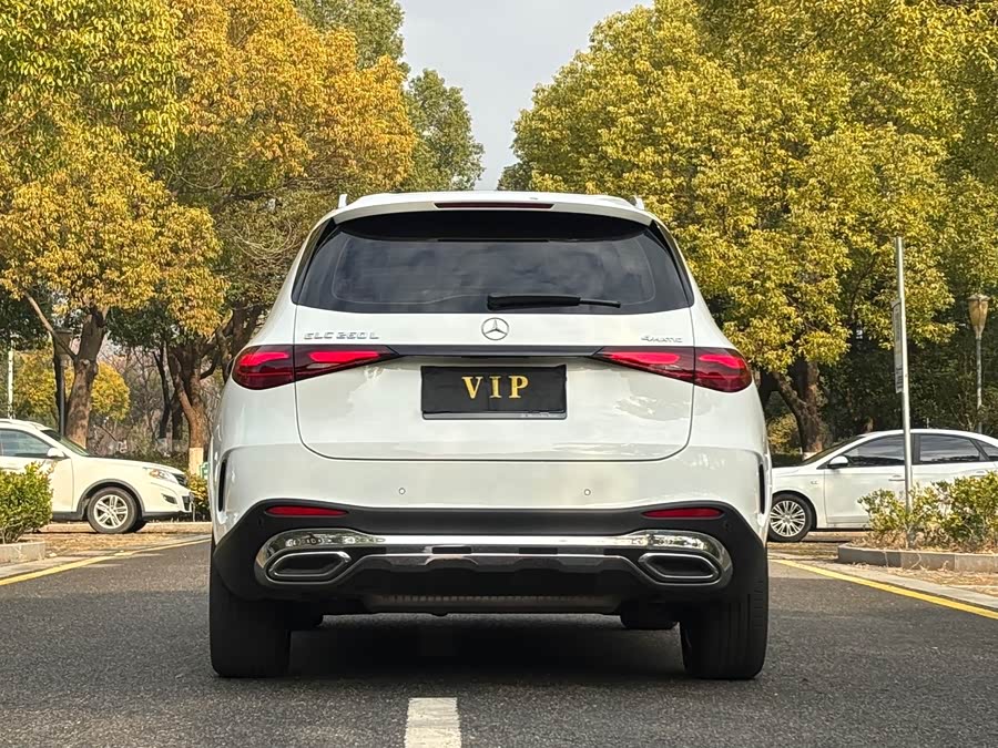 Mercedes-Benz GLC 2023