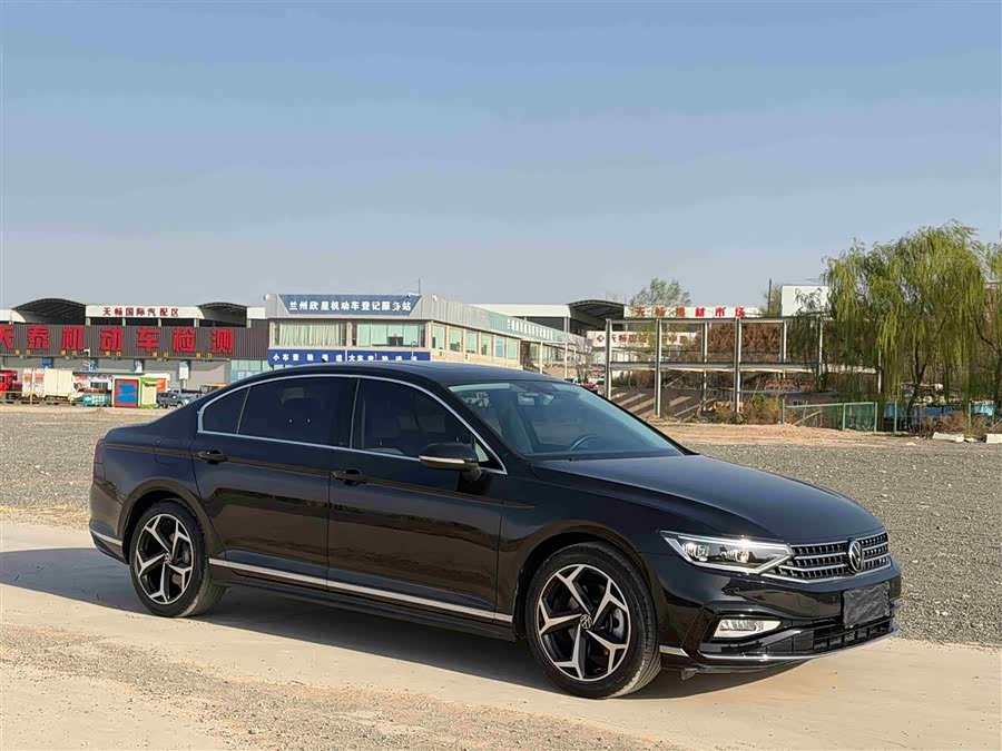 Volkswagen Magotan 2023
