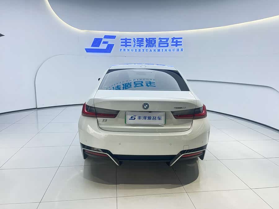 BMW i3 2024