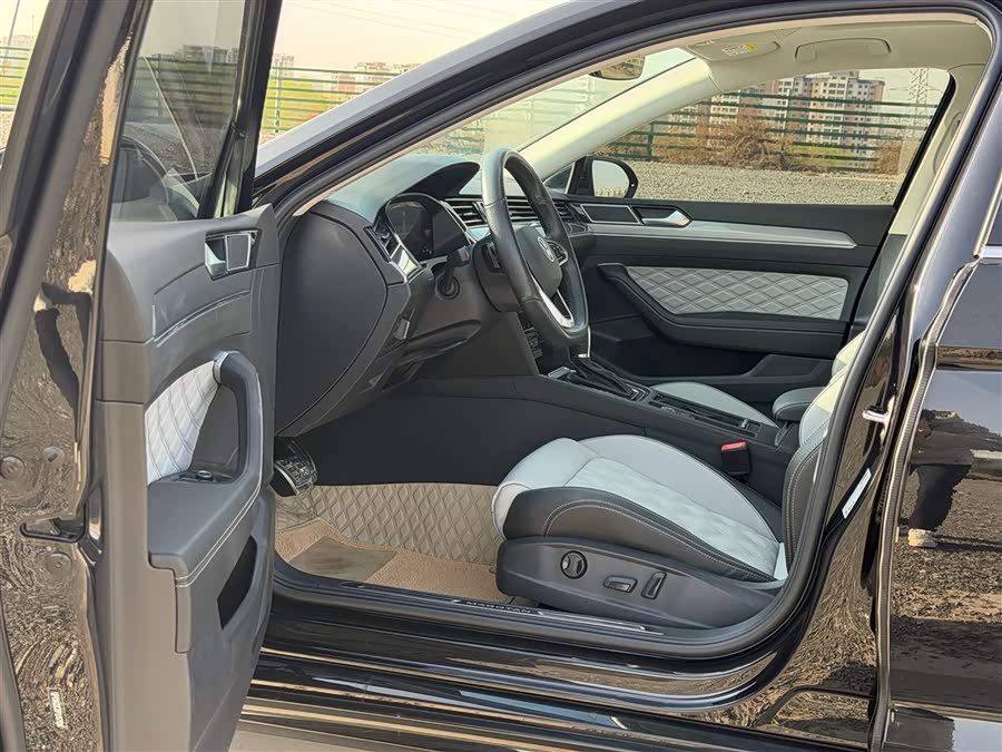 Volkswagen Magotan 2023