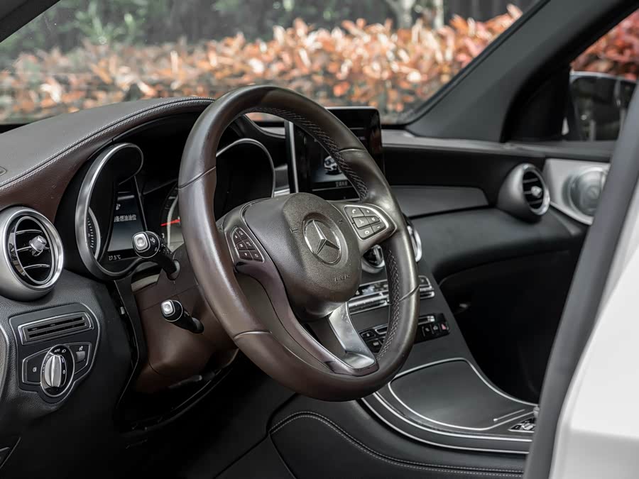 Mercedes-Benz GLC 2017