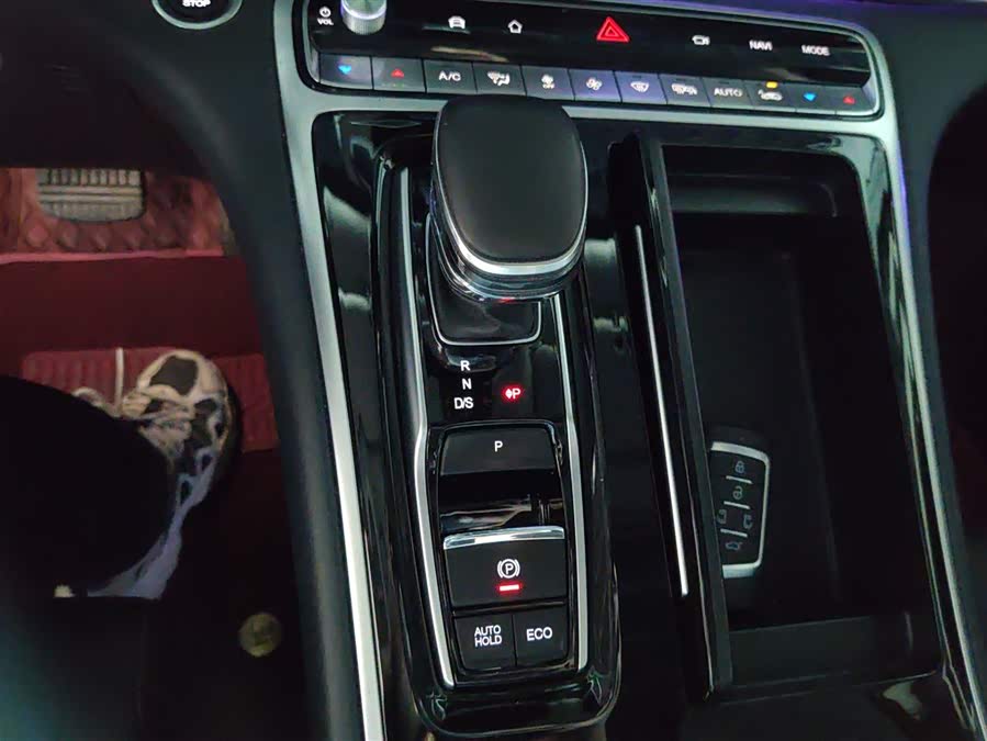 GAC Trumpchi M8 2021 — фото 10