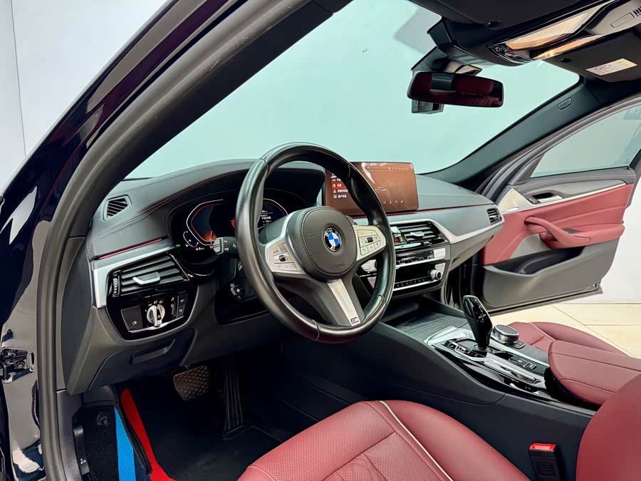 BMW 5 Series 2022