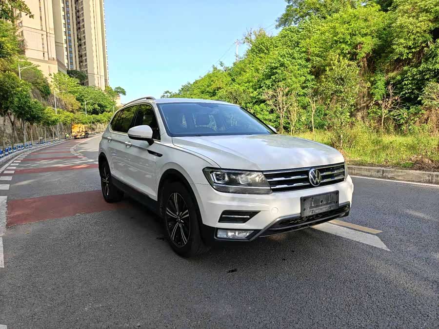 Volkswagen Tiguan L 2021