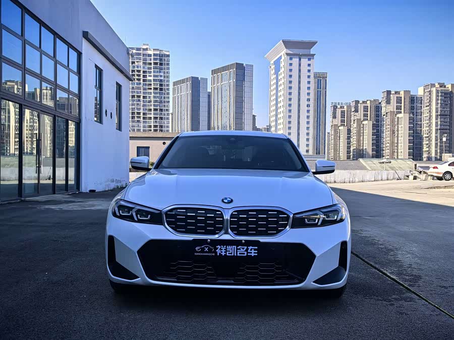 BMW 3 Series 2025