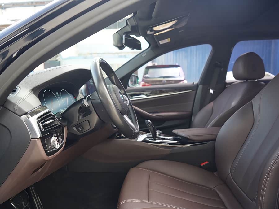 BMW 5 Series 2019