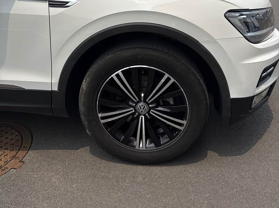 Volkswagen Tiguan L 2019