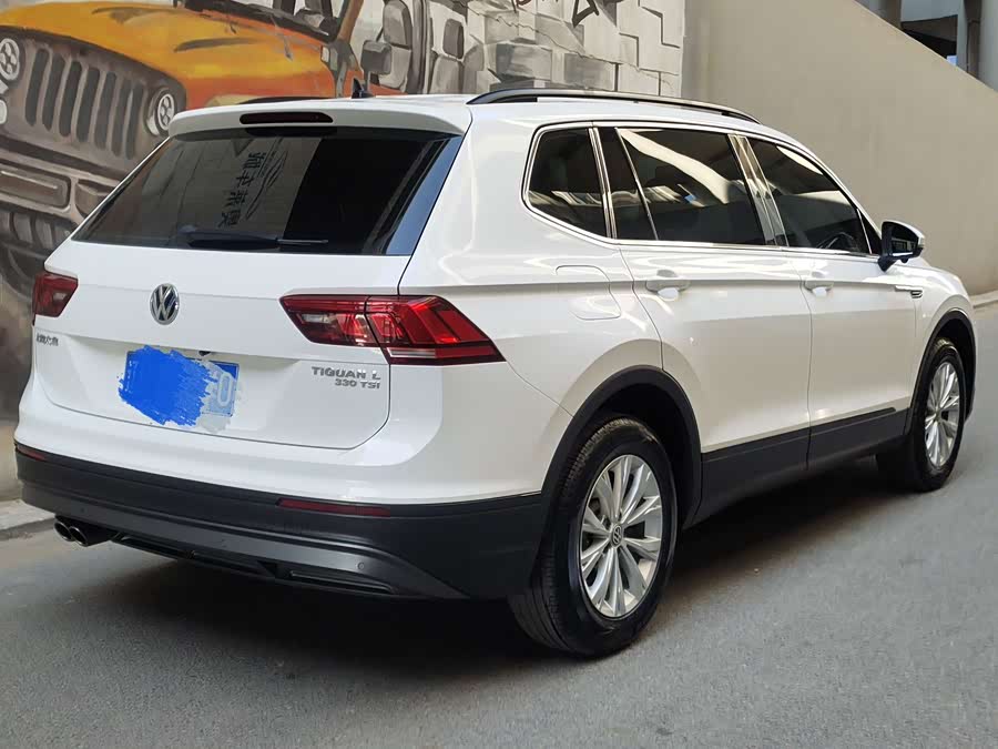 Volkswagen Tiguan L 2017