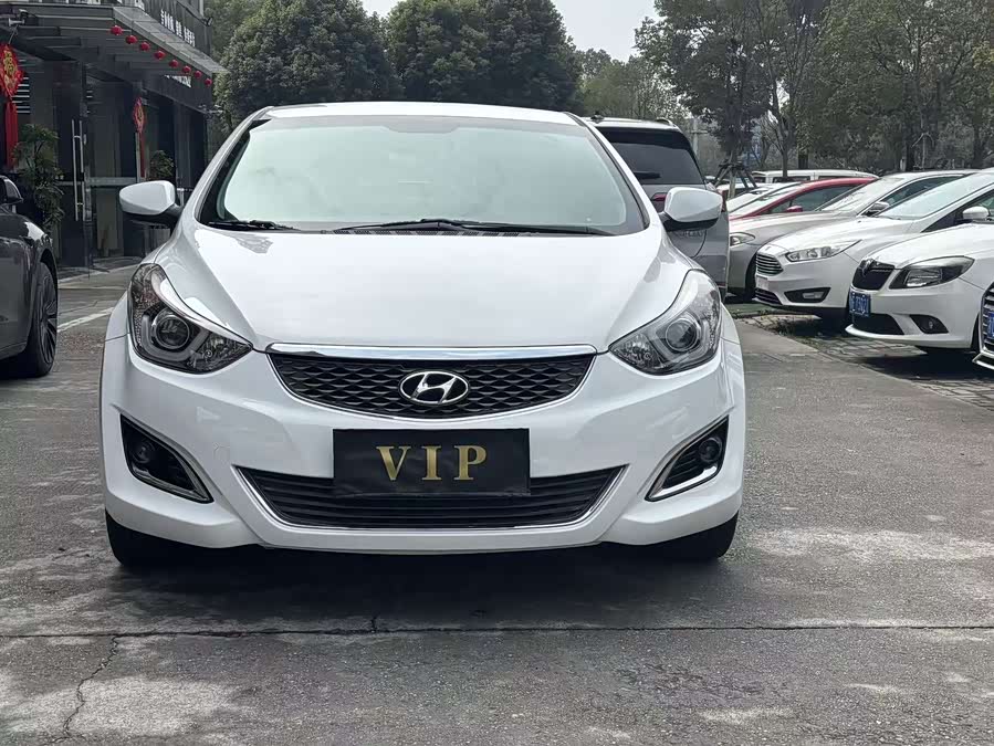 Hyundai Elantra 2016