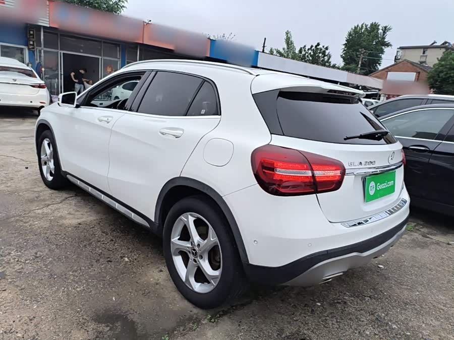 Mercedes-Benz GLA 2017 — фото 23